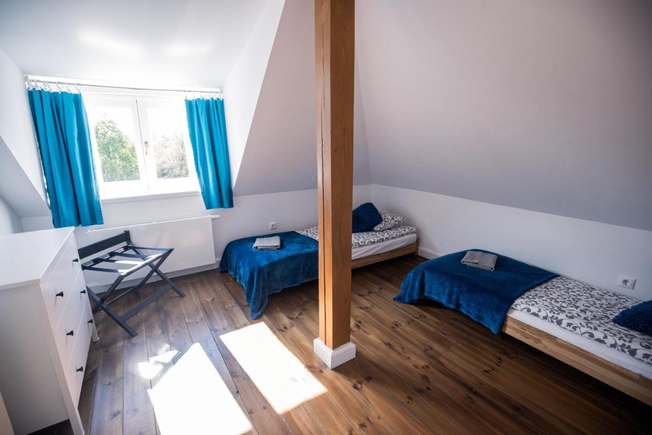 Manor Apartments, Чопак Екстериор снимка